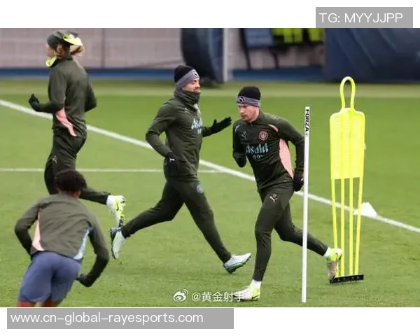 欧冠第六轮精彩对决巴萨迎战尤文图斯争夺小组出线资格